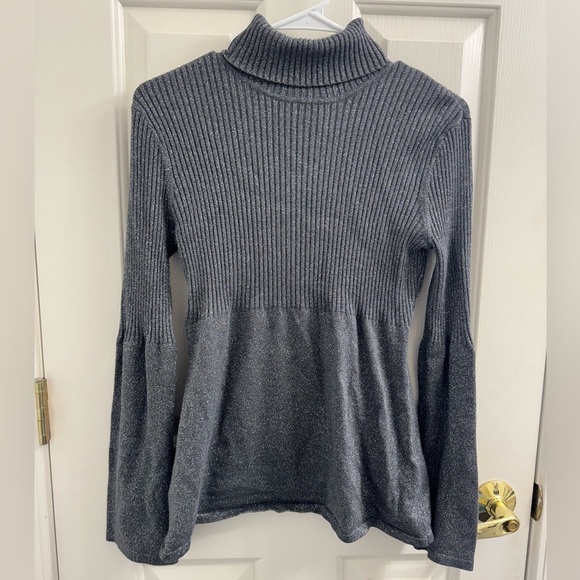 Willi Smith Gray Women's Sweater - Picture 1 of 8